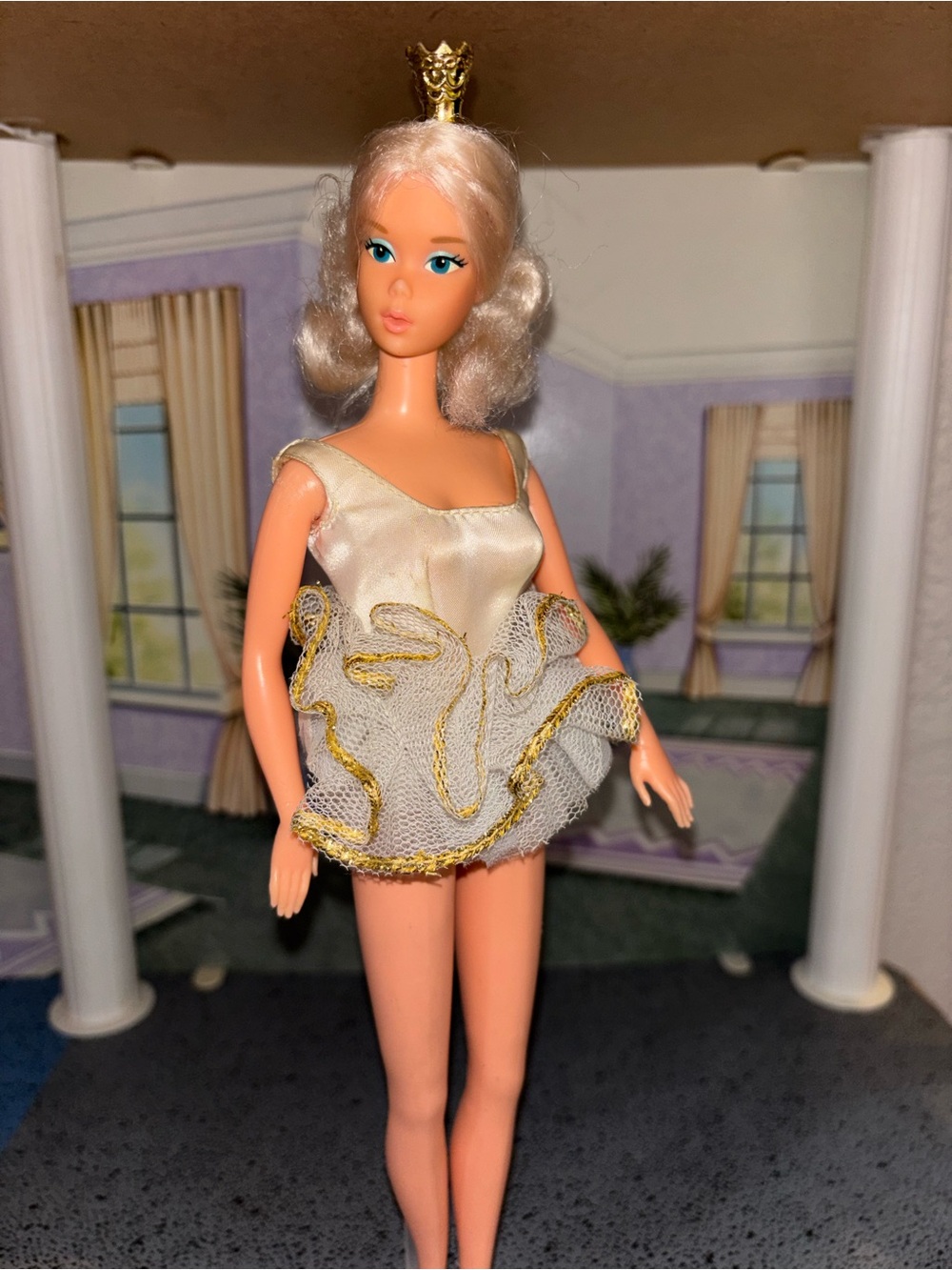 Vintage Ballerina Barbie - Picture 9 of 13